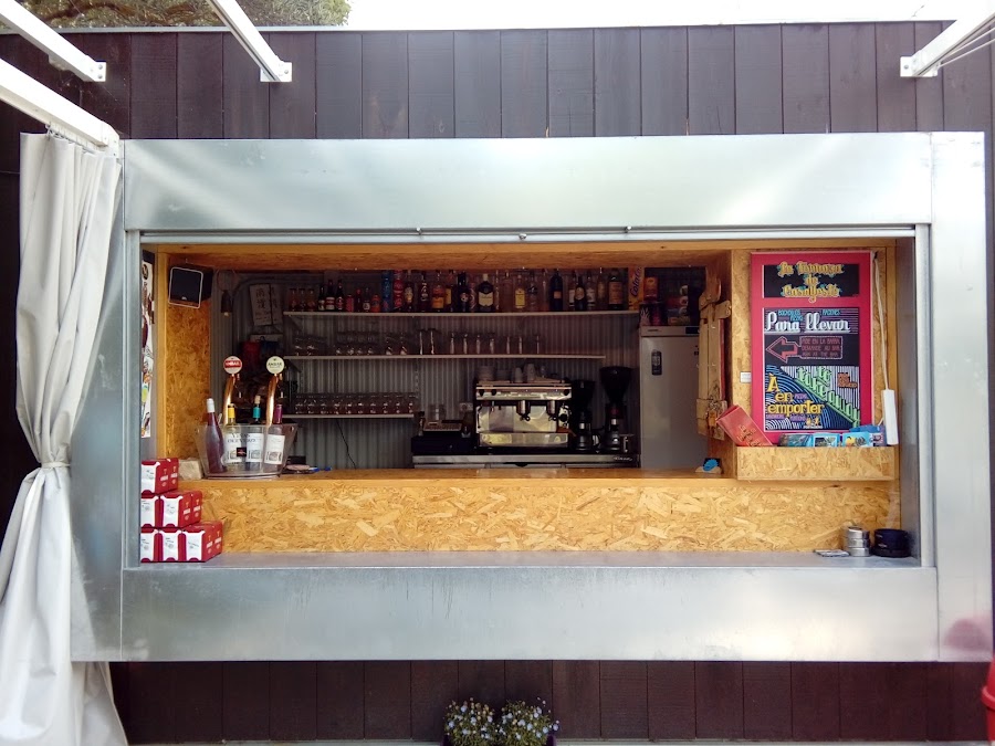 BAR-TERRAZA DE CASA YESTE