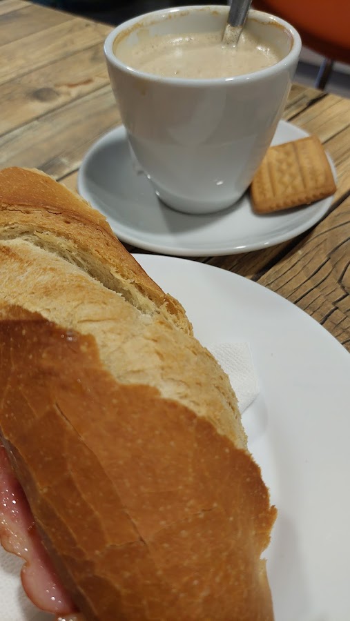 Cafetería Ana Panadería