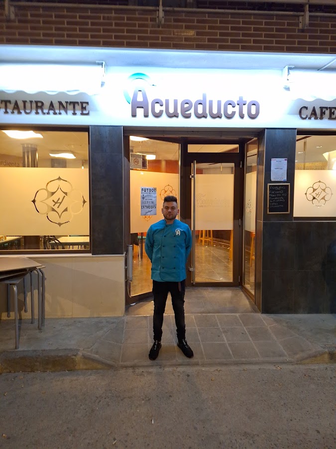 Cafeteria Restaurante El Acueducto