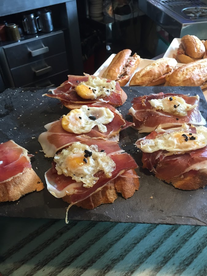 Desparpajo Bistro-Bar