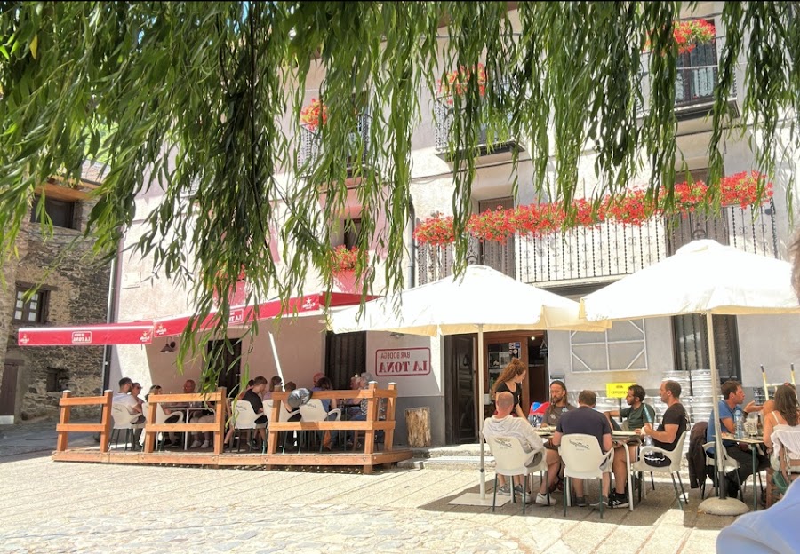 La Tona, bar bodega