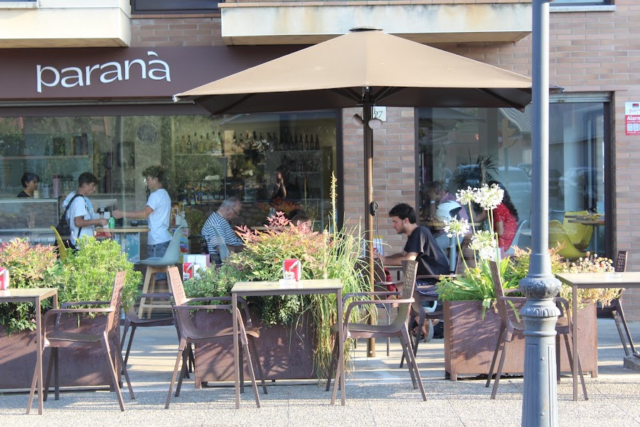 Paraná Helados y Café