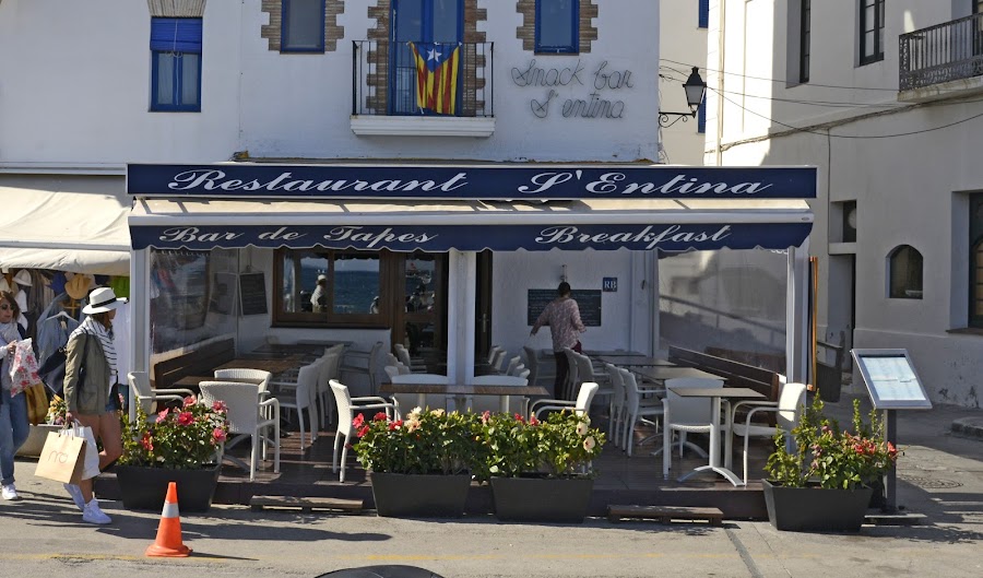 Restaurant s