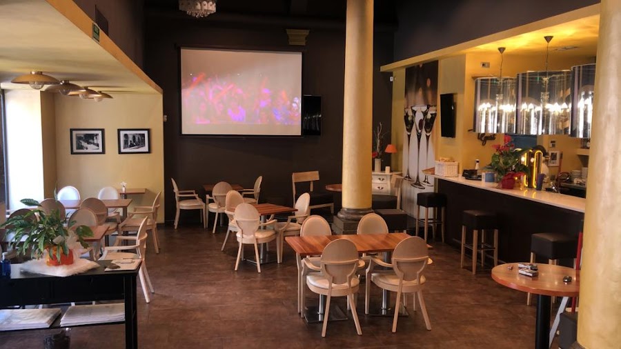17100 CAFÈ & COPES