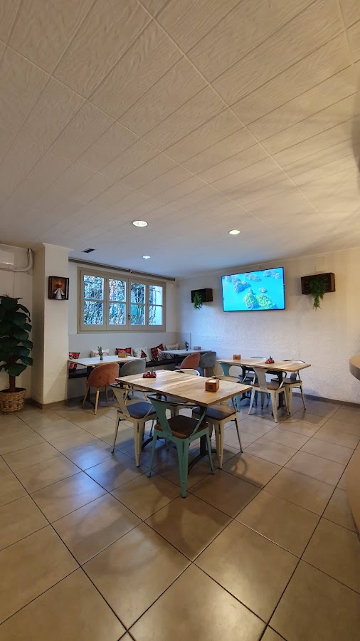 Horno de pan y cafetería Ebre
