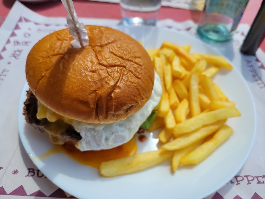 R&B Fast Food